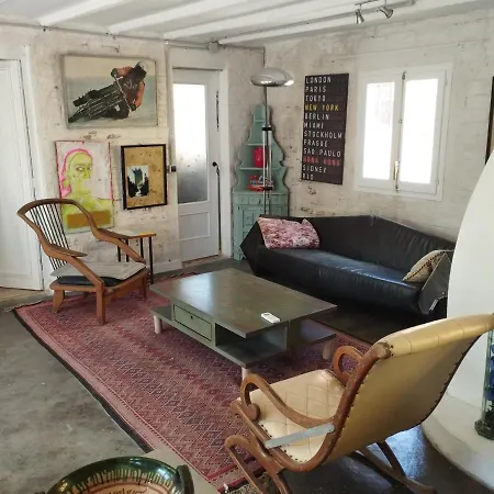 Apartment La Fabriqueta