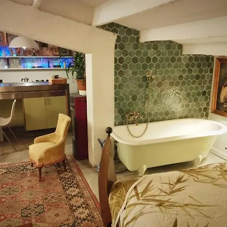 Apartment La Fabriqueta