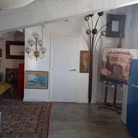 La Fabriqueta Apartment *
